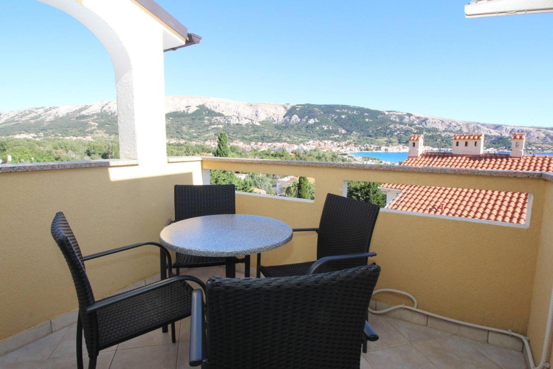 Apartments Capic Z Baška Extérieur photo