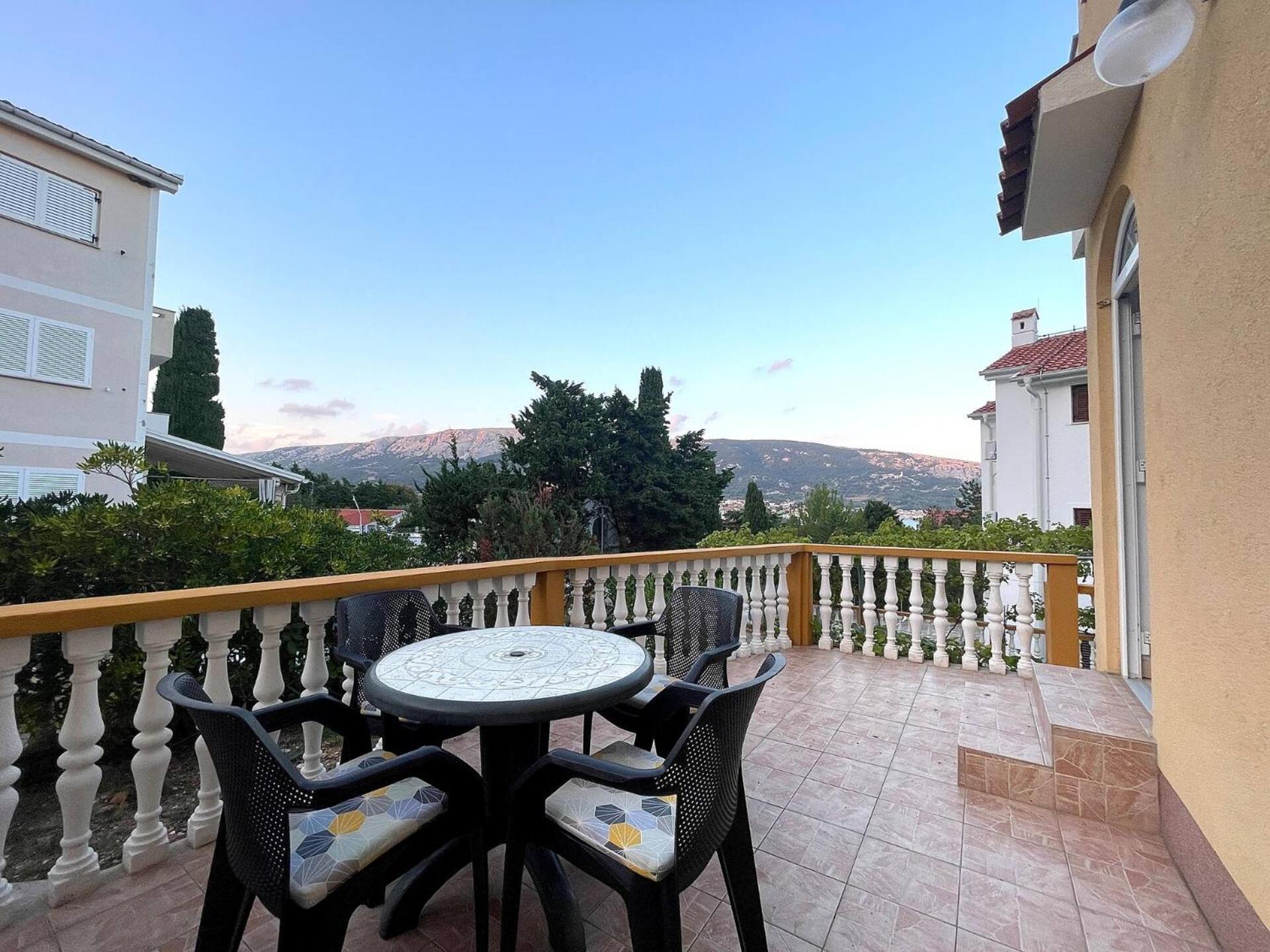 Apartments Capic Z Baška Extérieur photo