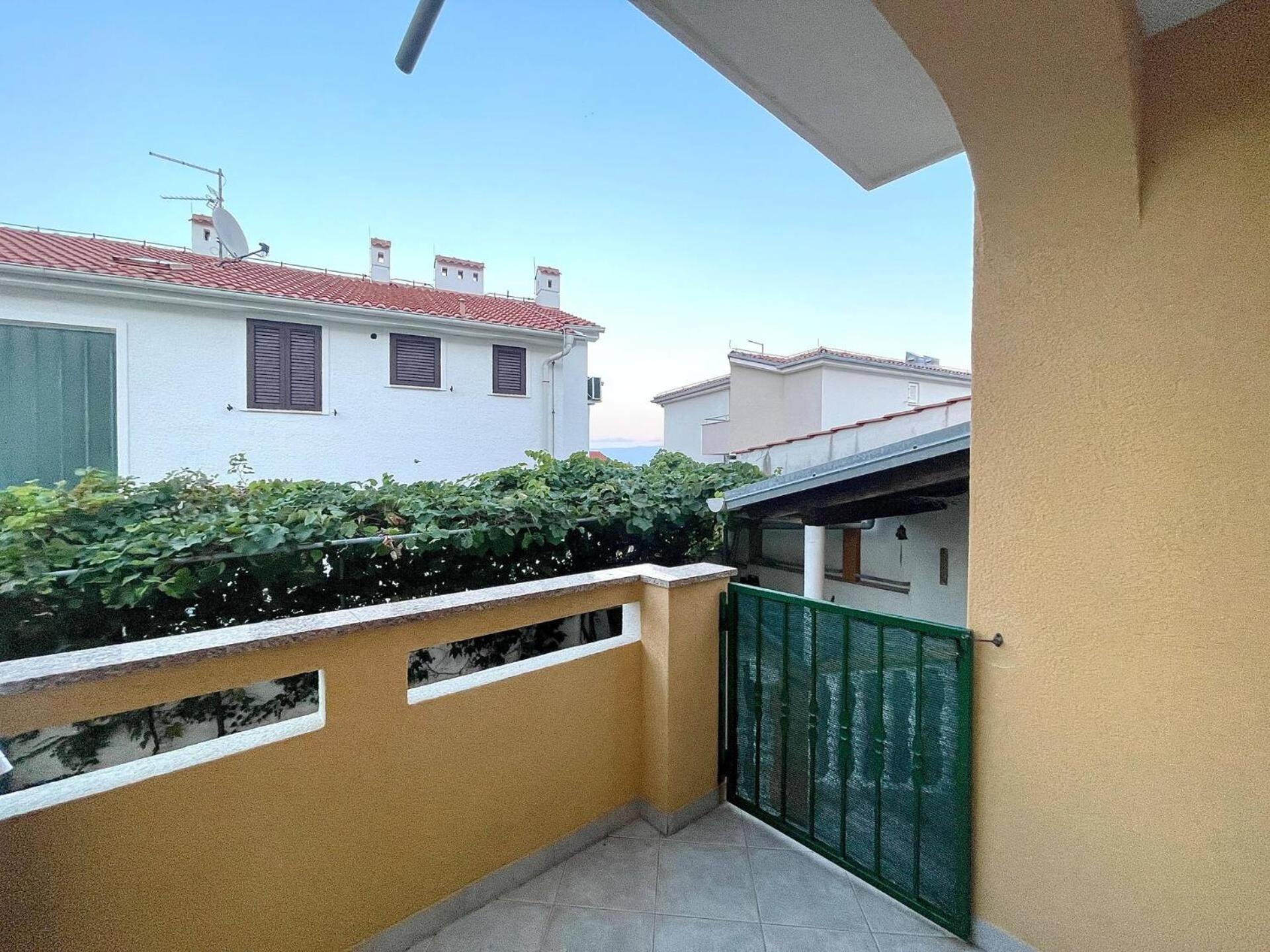 Apartments Capic Z Baška Extérieur photo